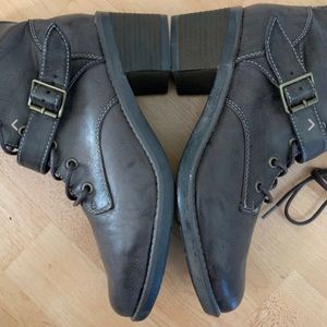 Union Bay Women’s Boots Brown Zip Buckle Size 8.5M